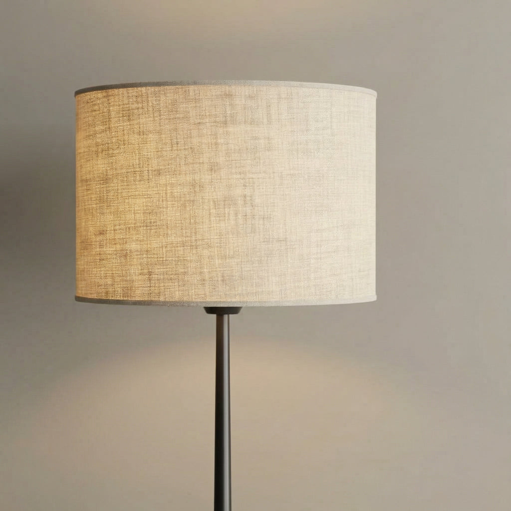 Elegant Silk Floor Lamp For Modern Living With LED Compatibility For Warm Ambiance